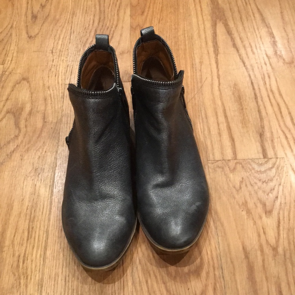 Lucky Brand Leather Boot Size 8